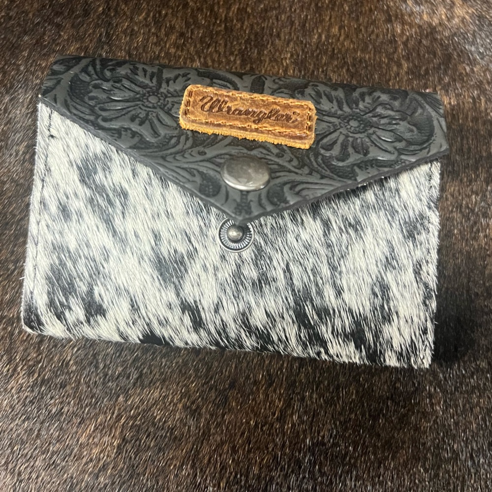 Wrangler Black and White Hair-on Leather Card Holder